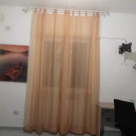 Appartement Dream House Toti - Near Railway Station Renewed